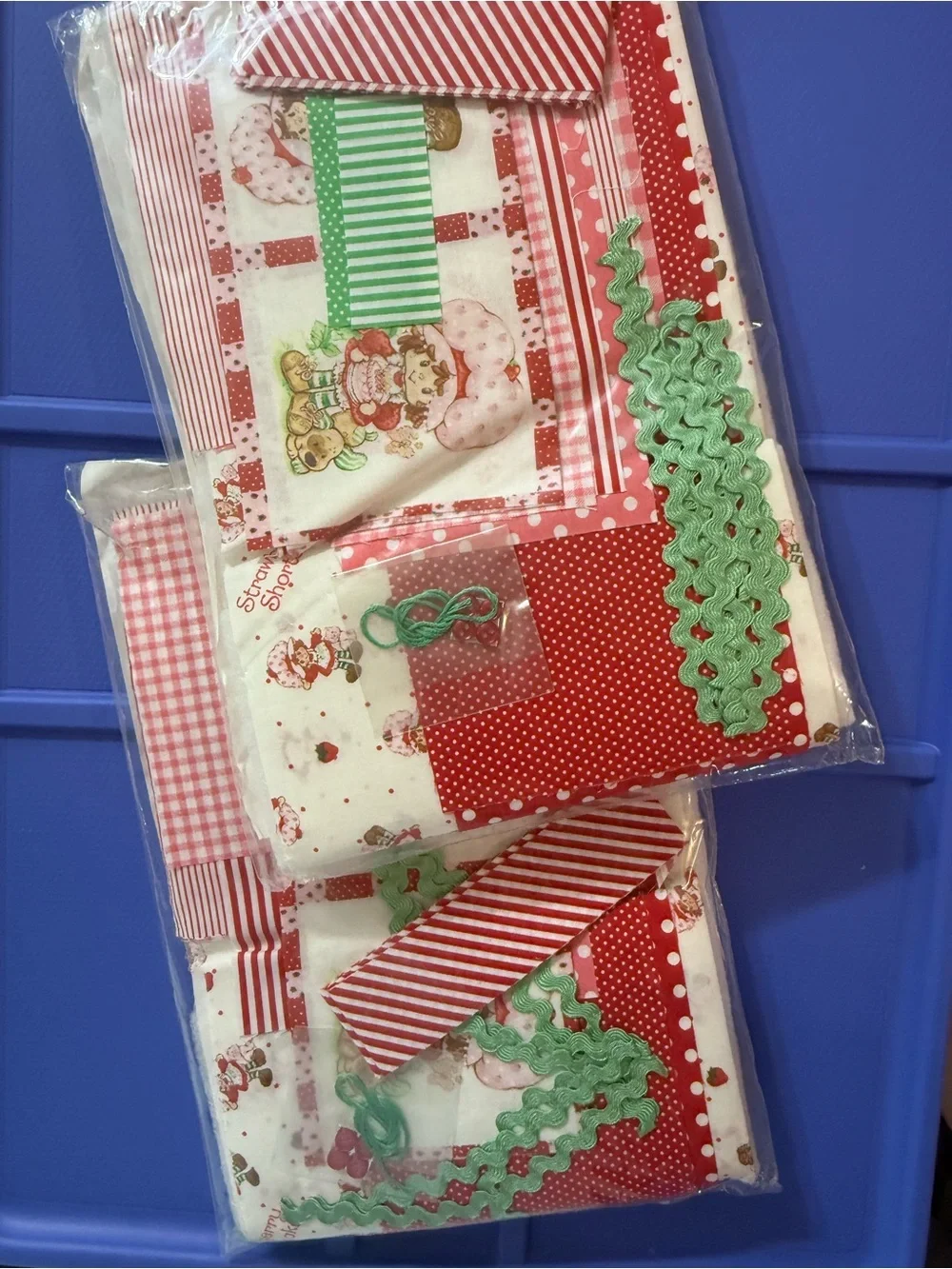 Vintage Strawberry Shortcake Pillow Quilt Set